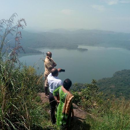 Friends Valley Home Stay Kattappana Buitenkant foto